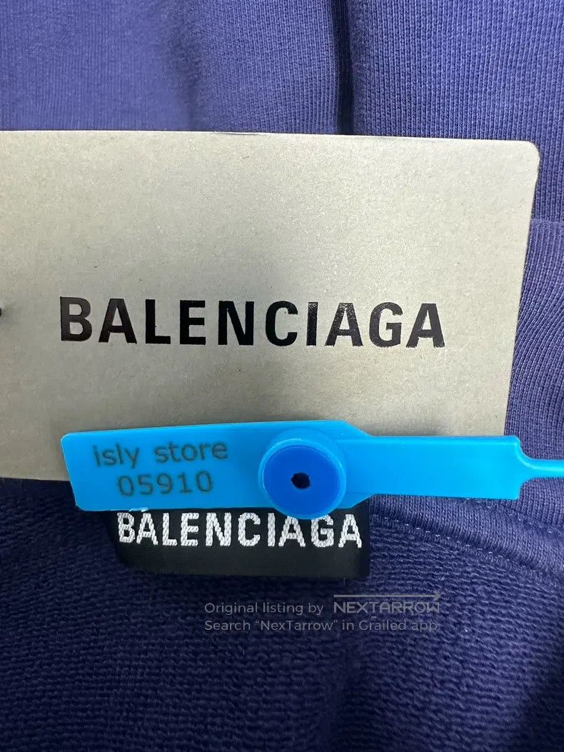 Balenciaga Balenciaga Logo logo hooded sweatshirt Size US XL / EU 56 / 4 - 4 Thumbnail