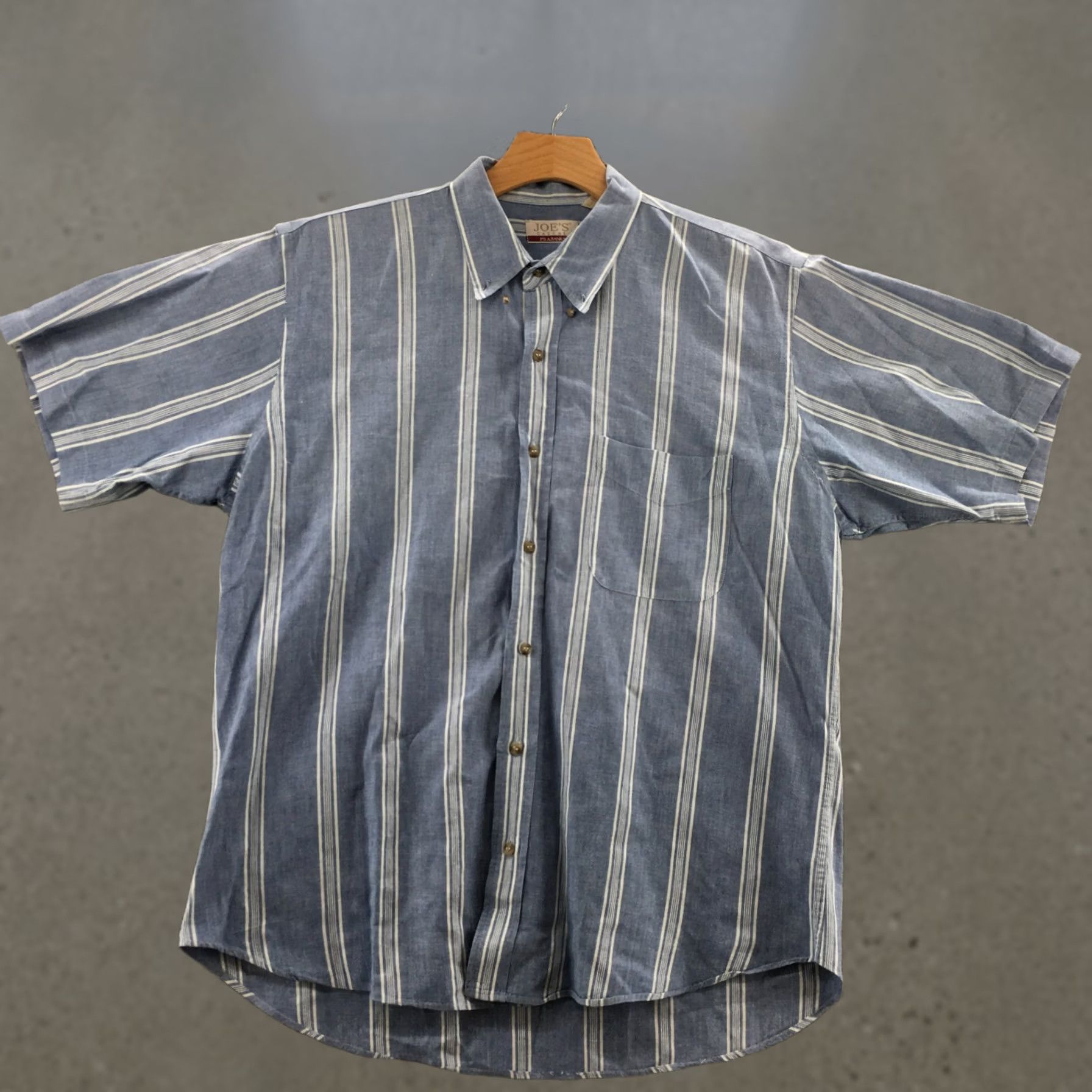 Jos. A. Bank Jos A Bank Joe's Casual Shirt Mens L Blue Striped Short Sleeve Button Up Cotton Size US L / EU 52-54 / 3 - 1 Thumbnail