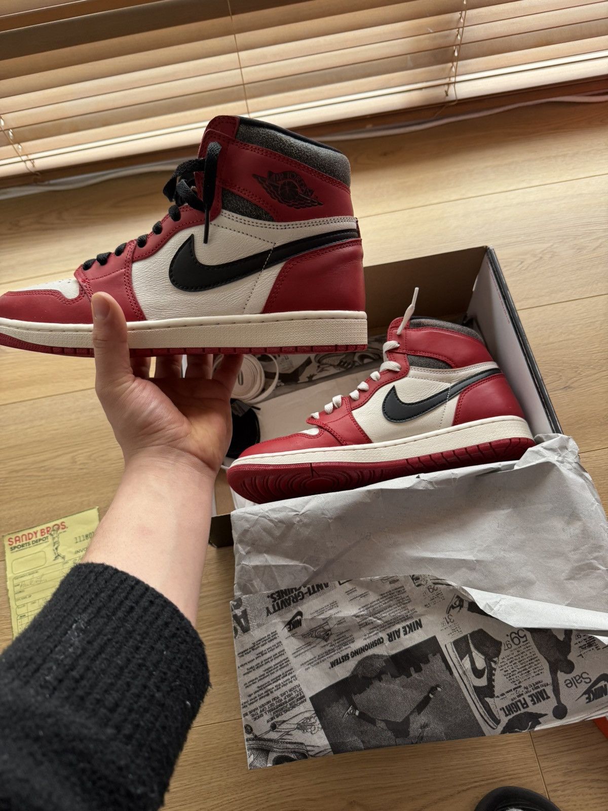 Nike Air Jordan 1 Retro High OG “Lost & Found” UK9.5 Size US 10.5 / EU 43-44 - 9 Thumbnail