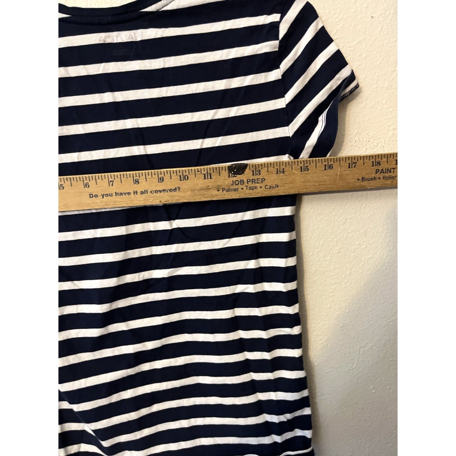 Nautica VINTAGE Nautica T-Shirt Womens S Blue Striped Short Sleeve V Neck 100% Cotton Pullover Size S / US 4 / IT 40 - 4 Thumbnail