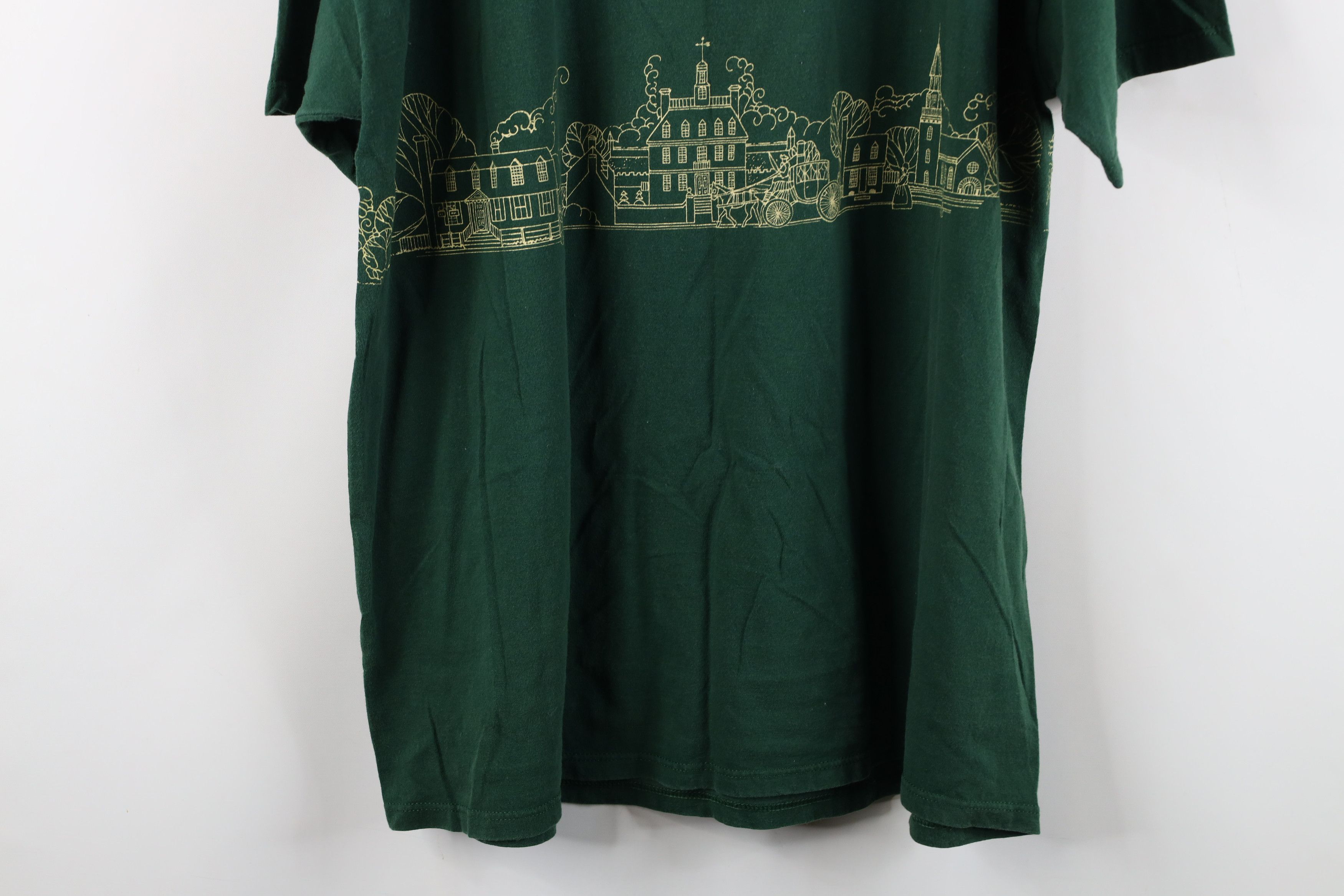 Vintage Vintage 90s Spell Colonial Williamsburg T-Shirt Green USA Size US XXL / EU 58 / 5 - 16 Thumbnail