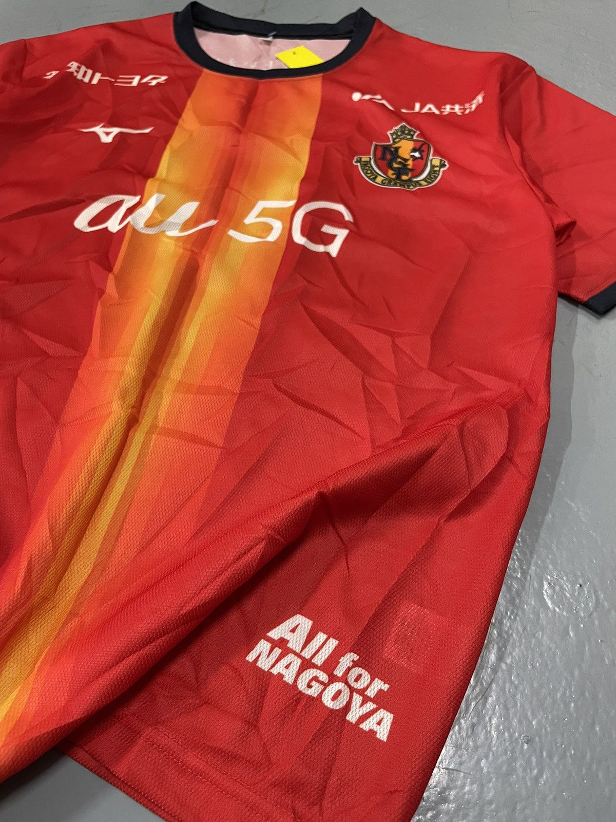 Mizuno J1 League Japan Soccer Nagoya Grampus Eight AU 5G Jersey Size US M / EU 48-50 / 2 - 3 Thumbnail