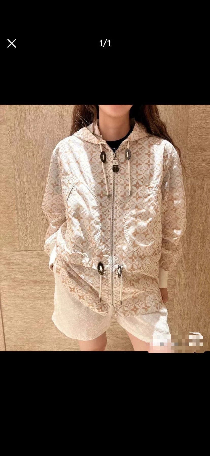 Louis Vuitton LV Summer Limited Three-Flower Print Parka Size S / US 4 / IT 40 - 5 Thumbnail