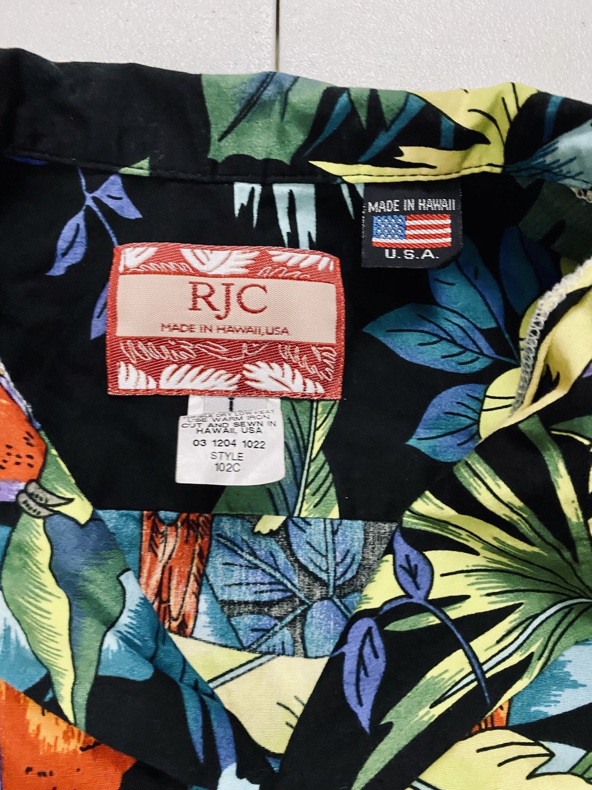 Other RJC Made in USA Black "Parrots Paradise" Hawaiian Shirt L Size US L / EU 52-54 / 3 - 9 Thumbnail