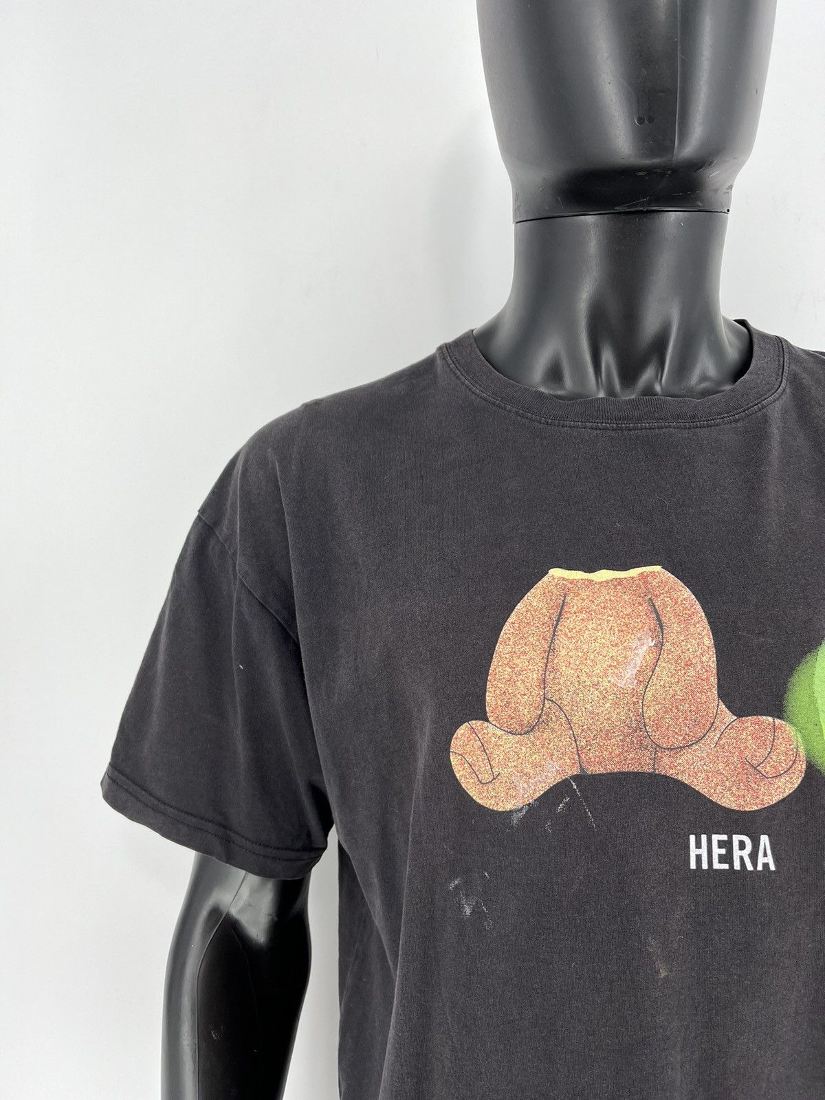 Japanese Brand × Vintage Vintage Y2K Hera logo Oversized Tee Shirt Streetwear Style Size US L / EU 52-54 / 3 - 6 Thumbnail