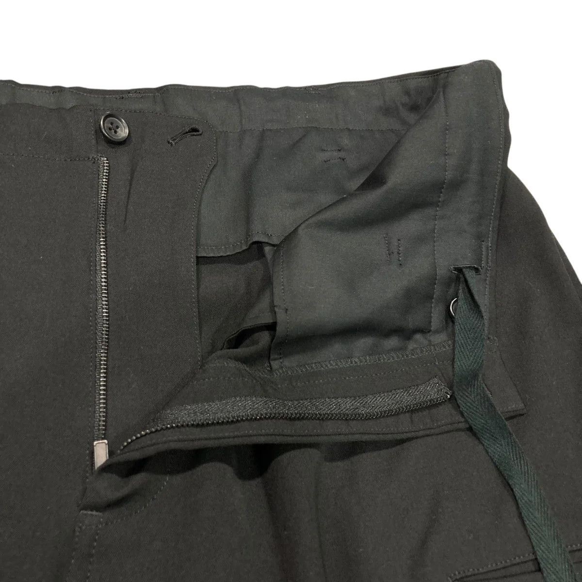 Yohji Yamamoto Yohji Yamamoto pour homme Wool gabardine side 3-pleat pants Size US 35 - 3 Thumbnail