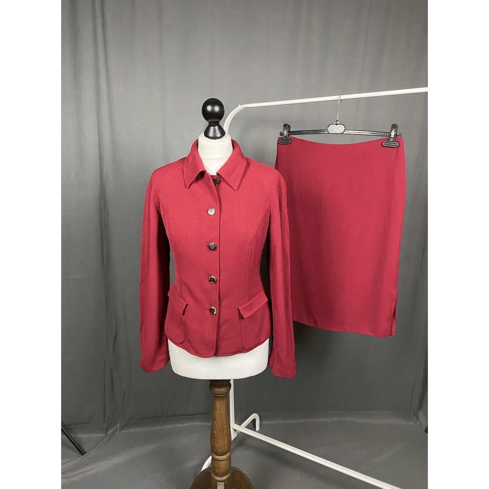 Salvatore Ferragamo Salvatore Ferragamo Women's Pink Red 2 Piece Wool Skirt Suit Size XL / US 12-14 / IT 48-50 - 3 Thumbnail