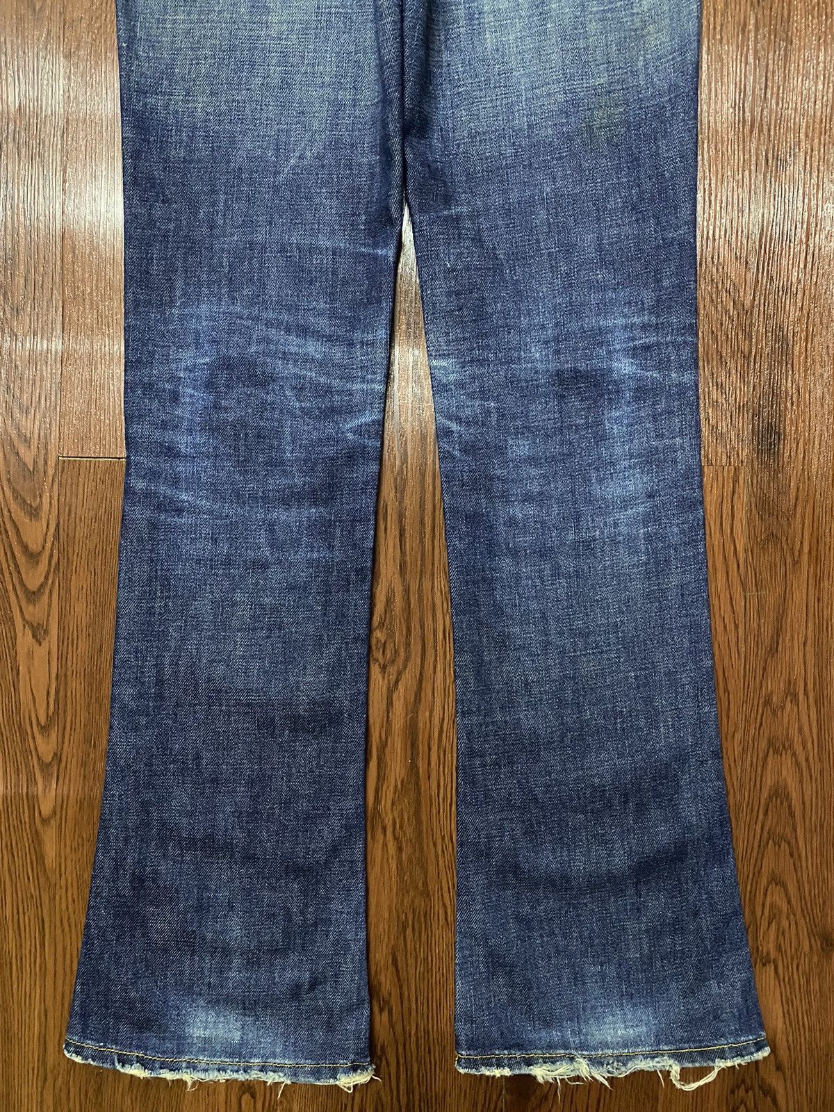 If Six Was Nine Vintage Japanese Brand Blue Wash Distressed Flare Jeans Size 28" / US 6 / IT 42 - 6 Thumbnail