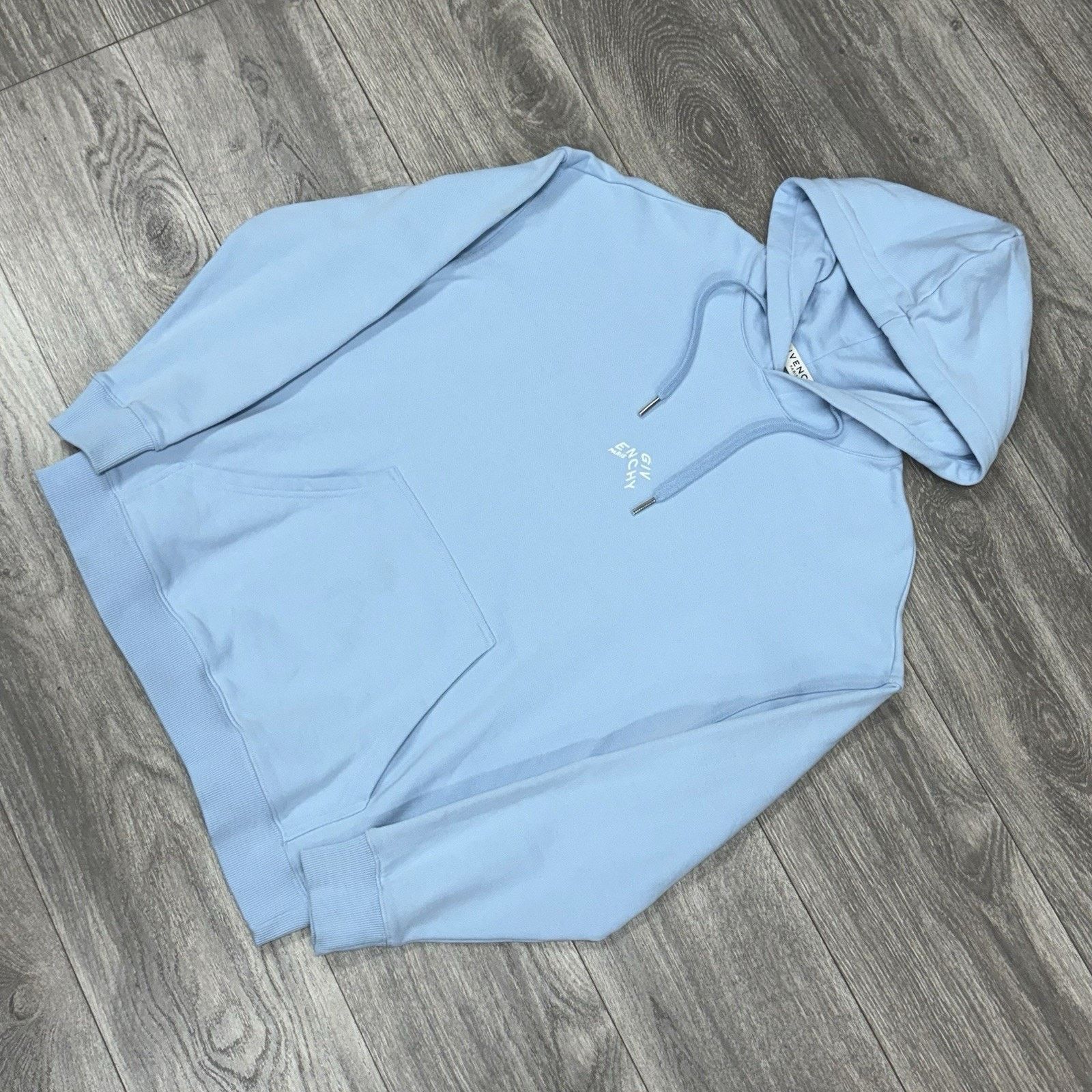 Givenchy Givenchy Refracted Embroidered Hoodie ' Baby Blue ' | CLEAN! Size US S / EU 44-46 / 1 - 3 Thumbnail