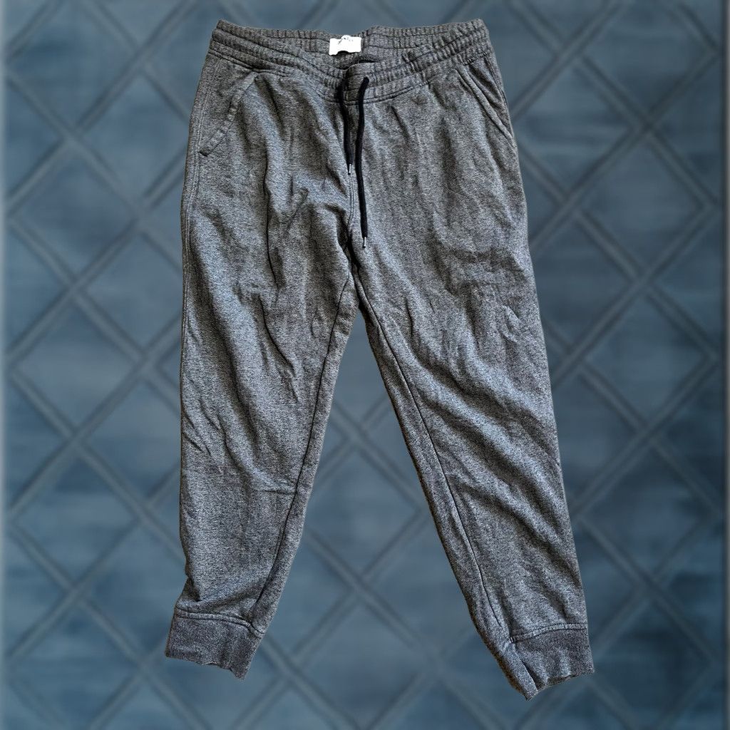 Old Navy Old Navy Mens Joggers Size Large Gray Drawstring Sweatpants Casual Athleisure Size US 33 - 1 Thumbnail