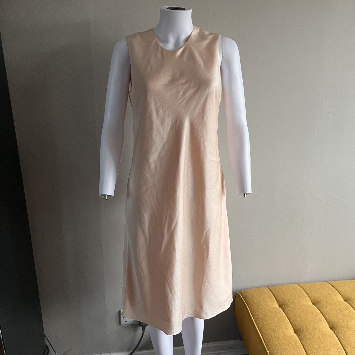 Hugo Boss Hugo Boss Diella Blush Dress Size M / US 6-8 / IT 42-44 - 6 Thumbnail