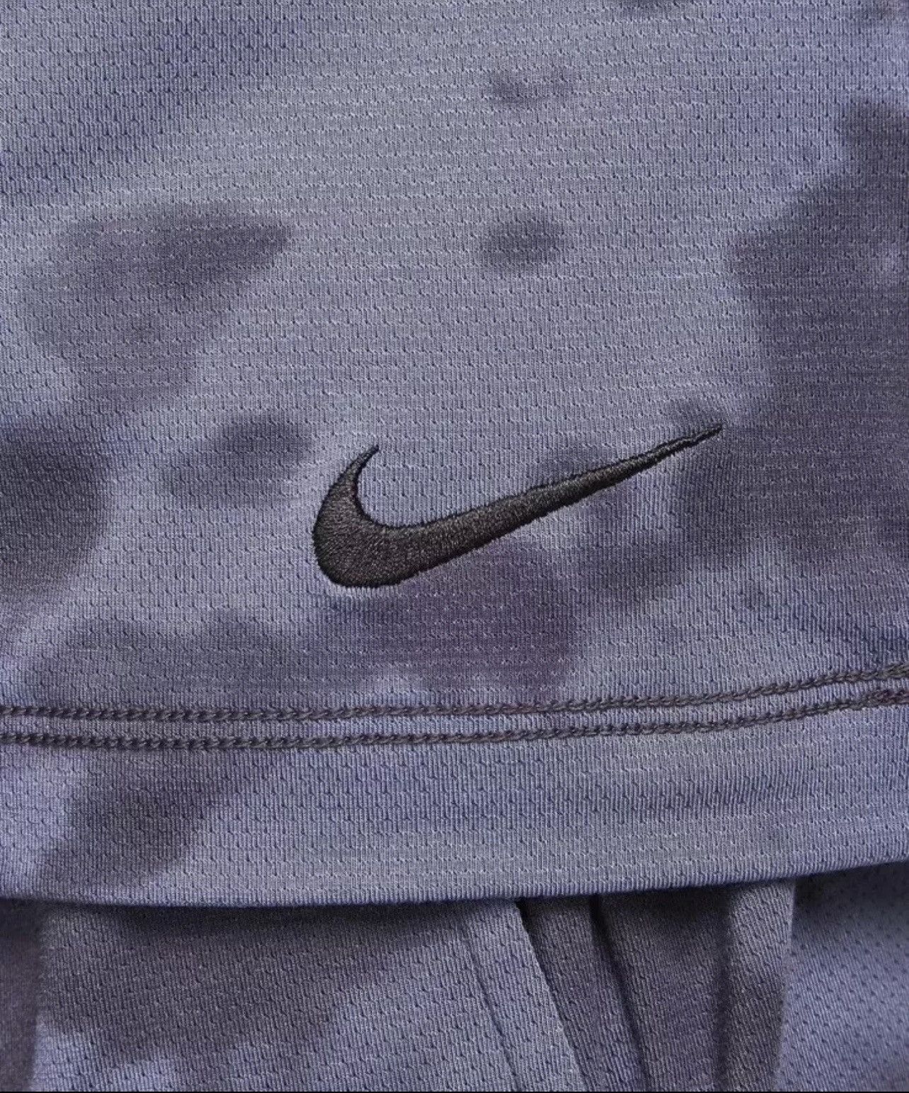 Nike Nike Dri-FIT Allover Print Short-Sleeve Yoga Top Gridiron Size US XL / EU 56 / 4 - 3 Thumbnail