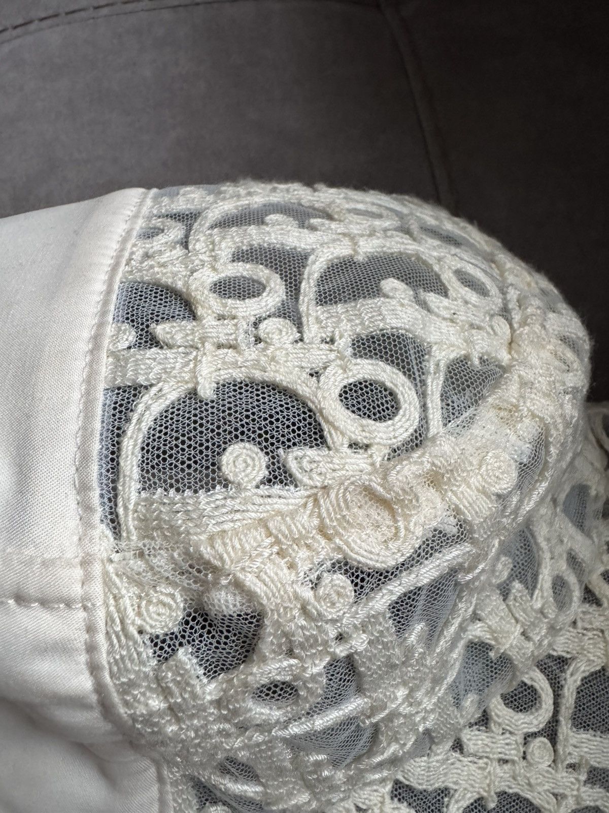 Dior DIOR bucket hat check sizes in photos and by tape measure Size ONE SIZE - 4 Thumbnail