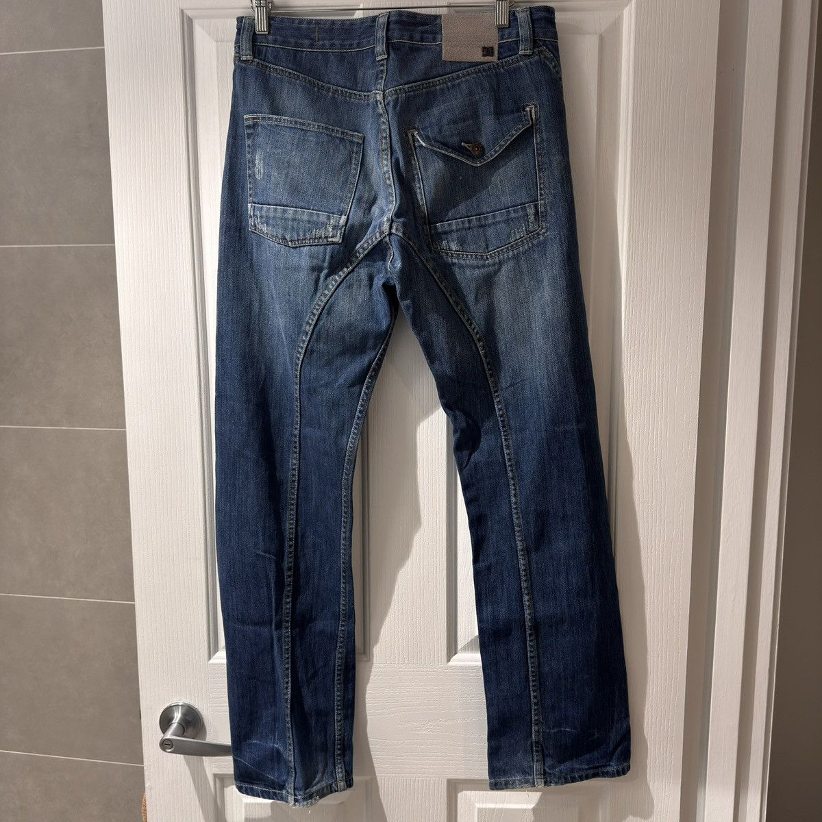 Dolce & Gabbana DOLCE & GABBANA distressed-style denim jeans, waist 84 cm Size US 32 / EU 48 - 1 Thumbnail