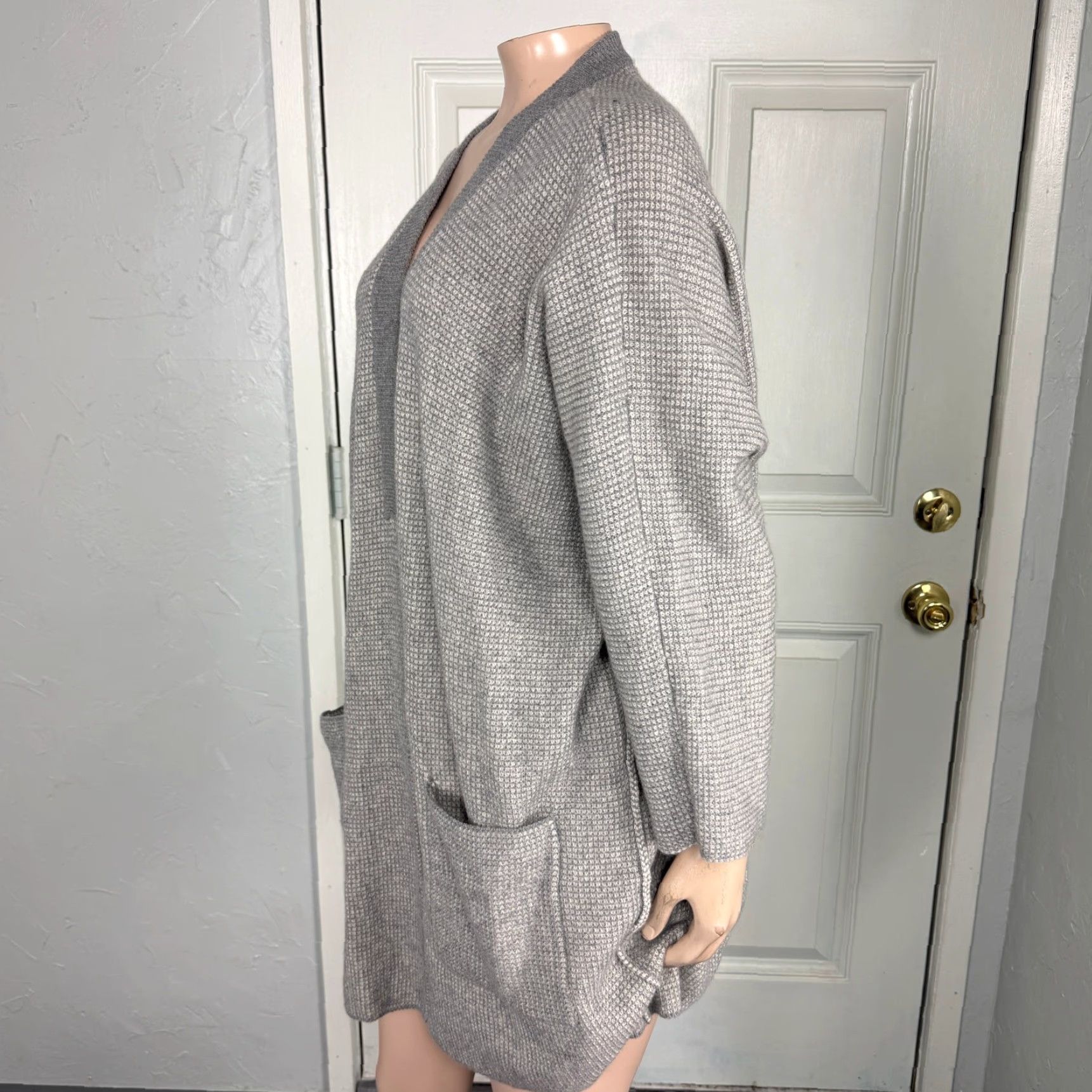 Eileen Fisher VINTAGE Eileen Fisher Sweater Women’s Cardigan L Cashmere Knit L/S Open Front OO26 Size L / US 10 / IT 46 - 3 Thumbnail