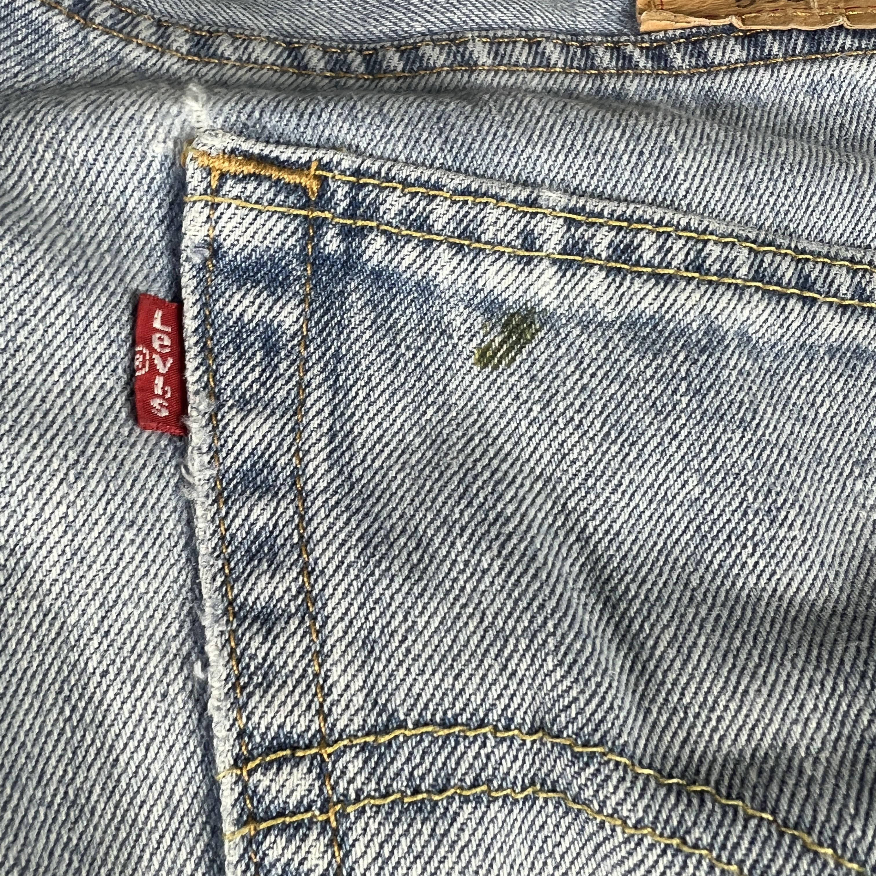 Levi's Levi's Jeans 505 Straight Light Blue Thrashed Cotton Denim Size US 37 - 3 Thumbnail