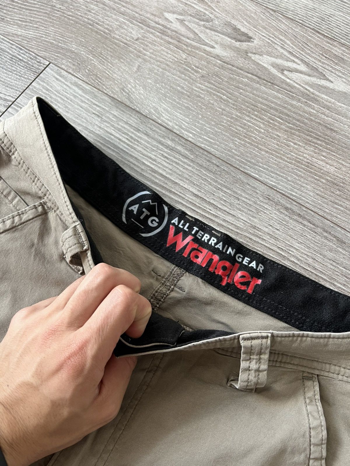 Wrangler Vintage Wrangler ATG All Terrain Gear Tactical ACG Shorts Size US 32 / EU 48 - 2 Thumbnail