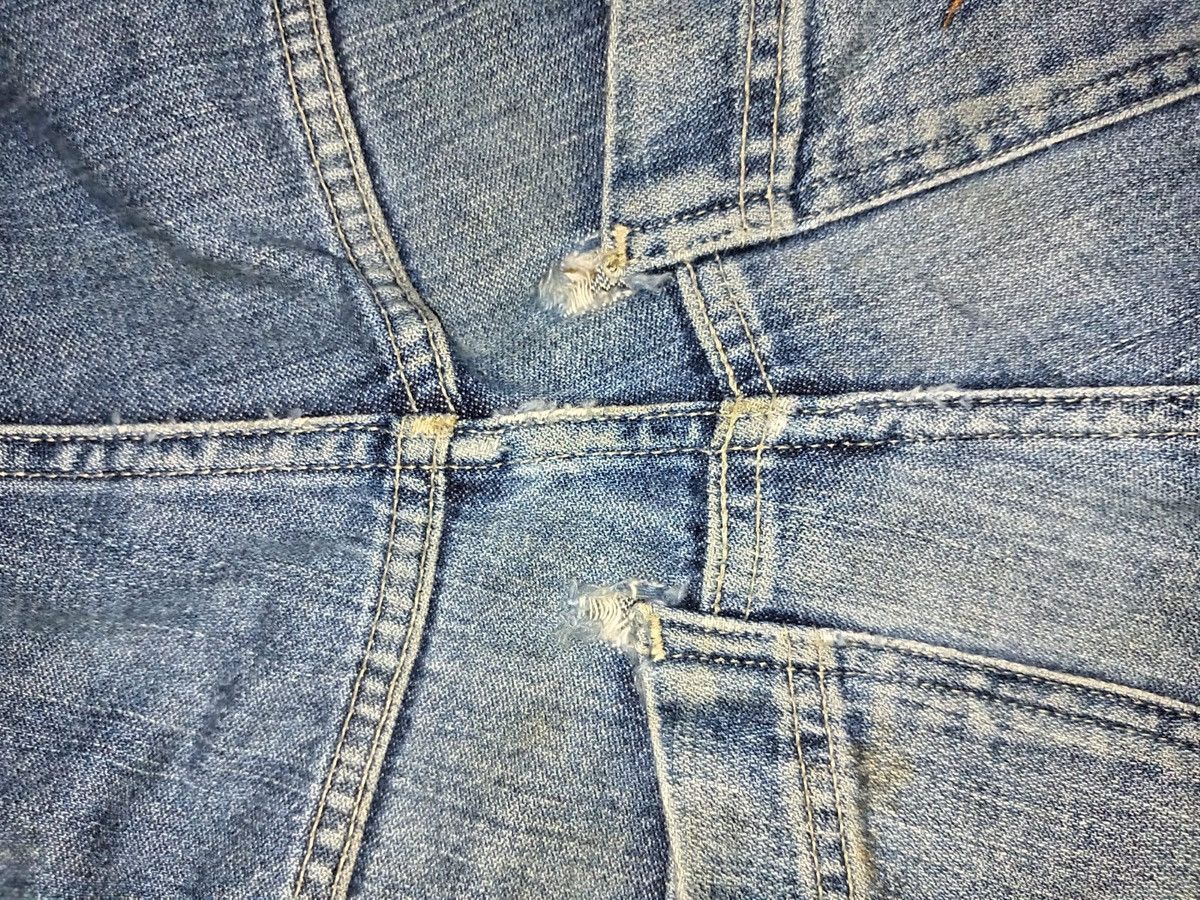 Jnco jeans