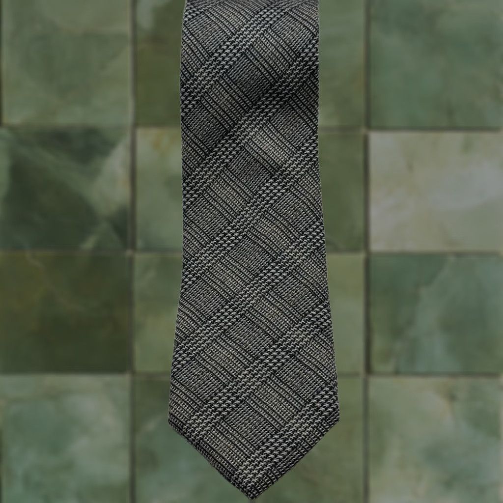 Ermenegildo Zegna VINTAGE ERMENEGILDO ZEGNA Silk Wool Tie Plaid Houndstooth Made In Italy EUC Size ONE SIZE - 1 Thumbnail