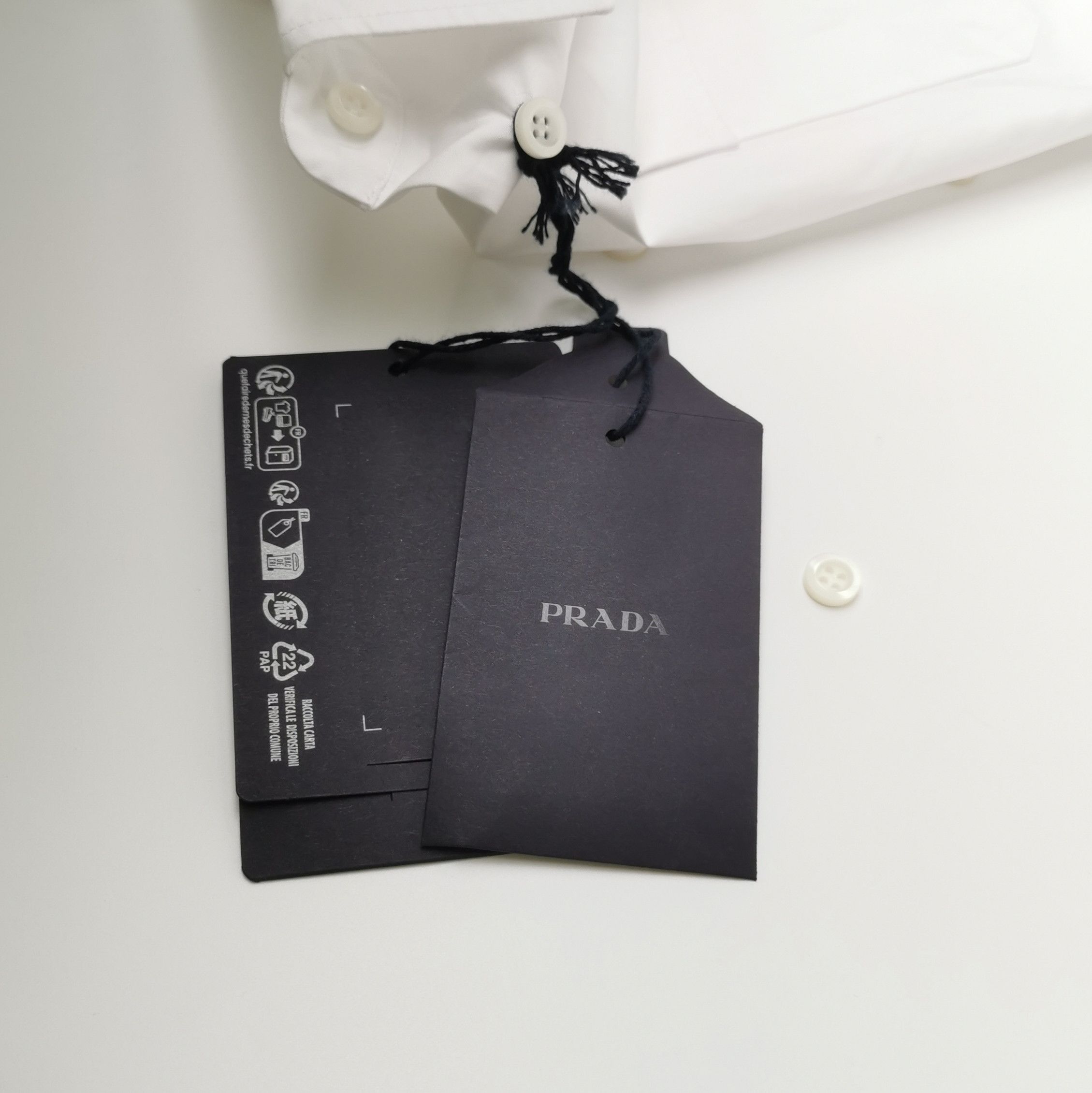 Prada Prada Classic Cotton White Dress Shirt . Size L / US 10 / IT 46 - 3 Thumbnail