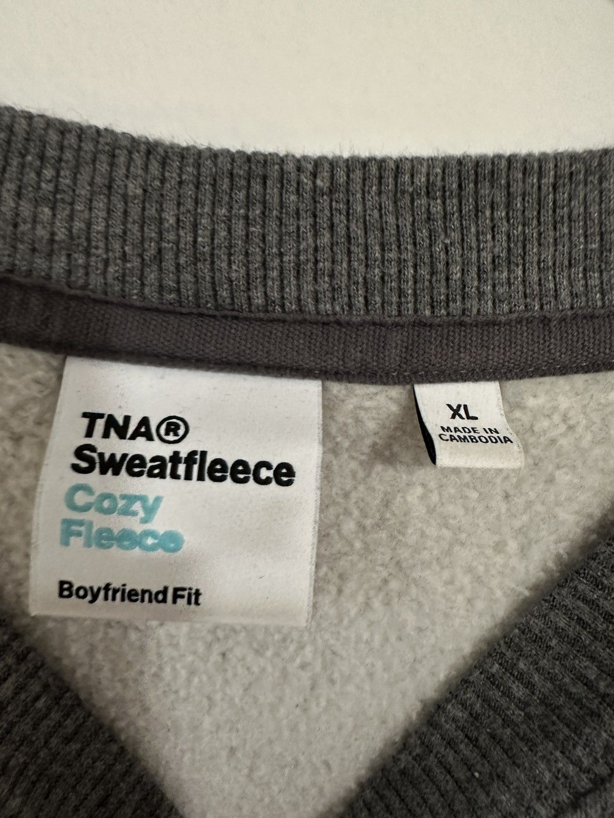 Aritzia Aritzia men’s fit cropped crewneck Size US XL / EU 56 / 4 - 4 Thumbnail