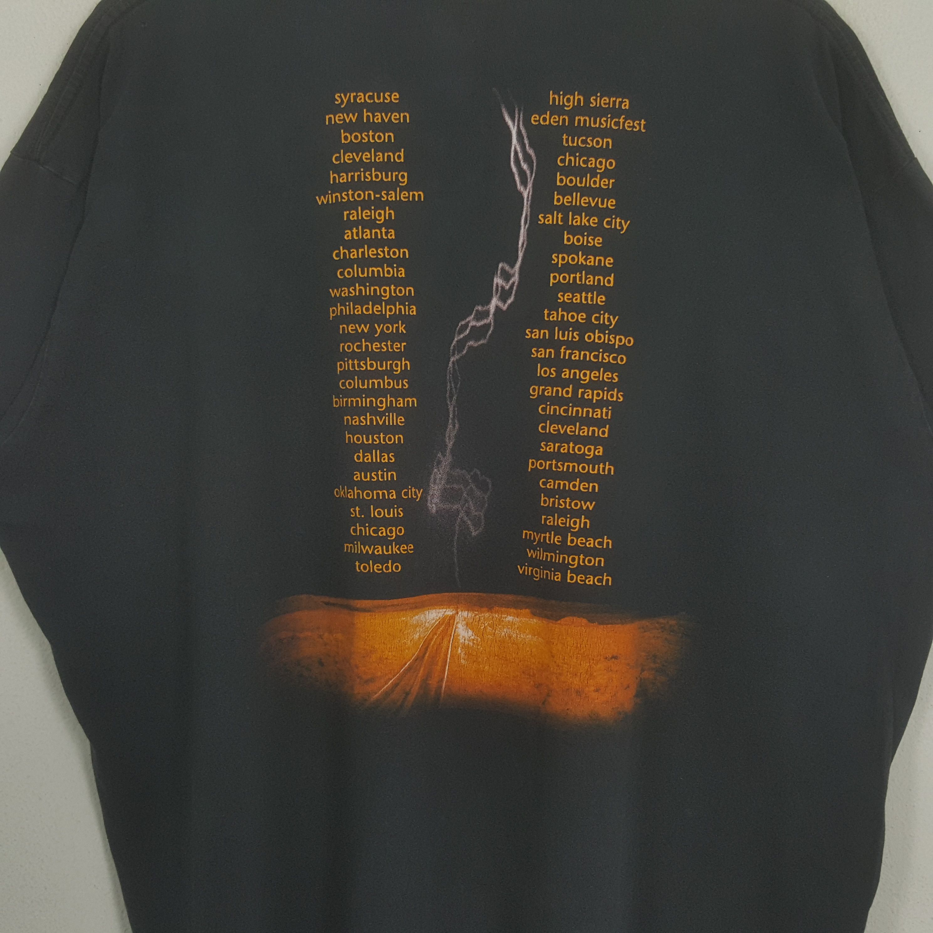 Band Tees × Vintage Vintage 90's The Tragically Hip Canadian Rock Band Tshirt Size US XXL / EU 58 / 5 - 4 Thumbnail
