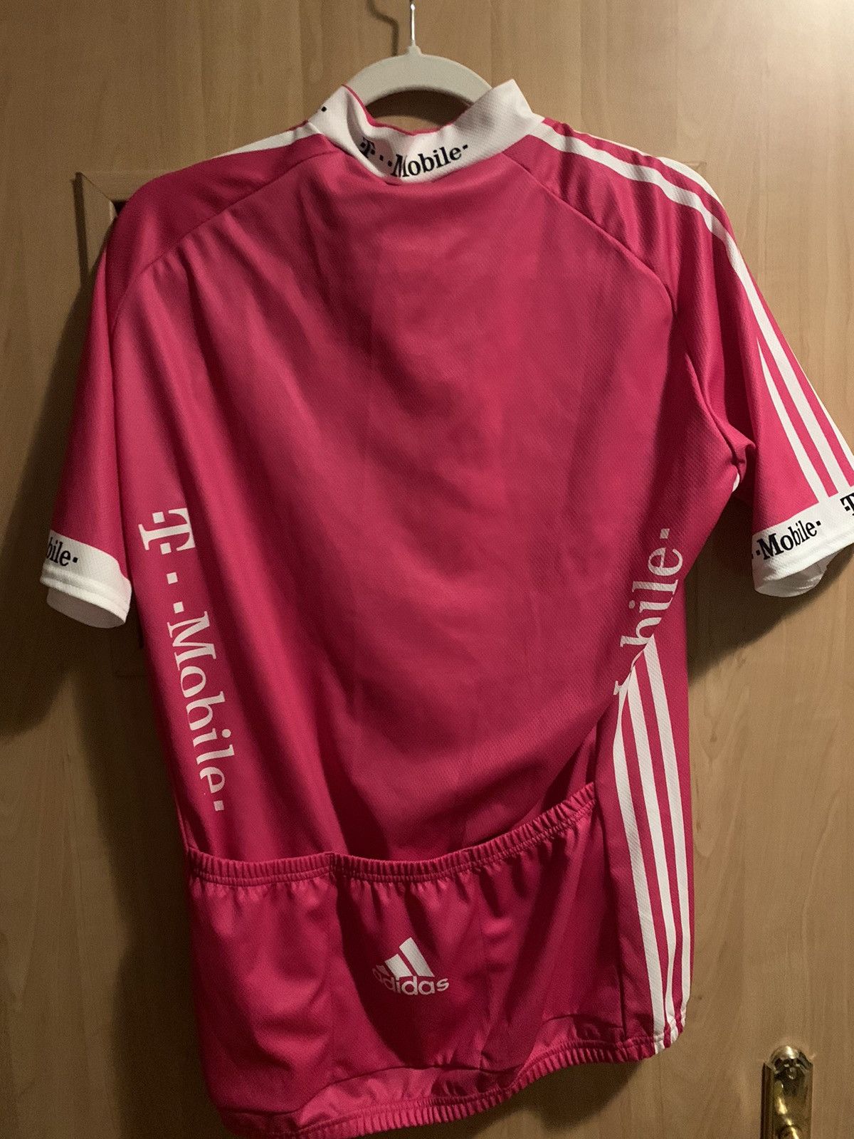 Adidas × Vintage Adidas t mobile bike shirt 2006 size L Size US L / EU 52-54 / 3 - 2 Thumbnail