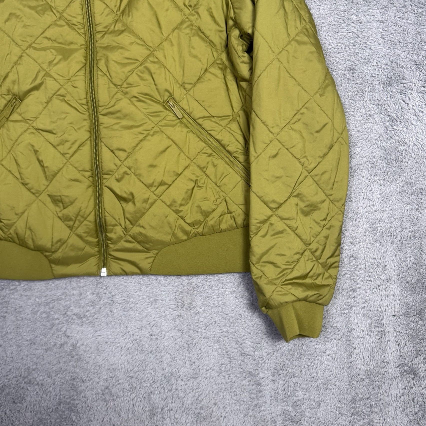 Lululemon Lululemon Bomber Jacket Reversible Puffer Womens 12 Lightweight Glyde Navy Green Size XL / US 12-14 / IT 48-50 - 2 Thumbnail