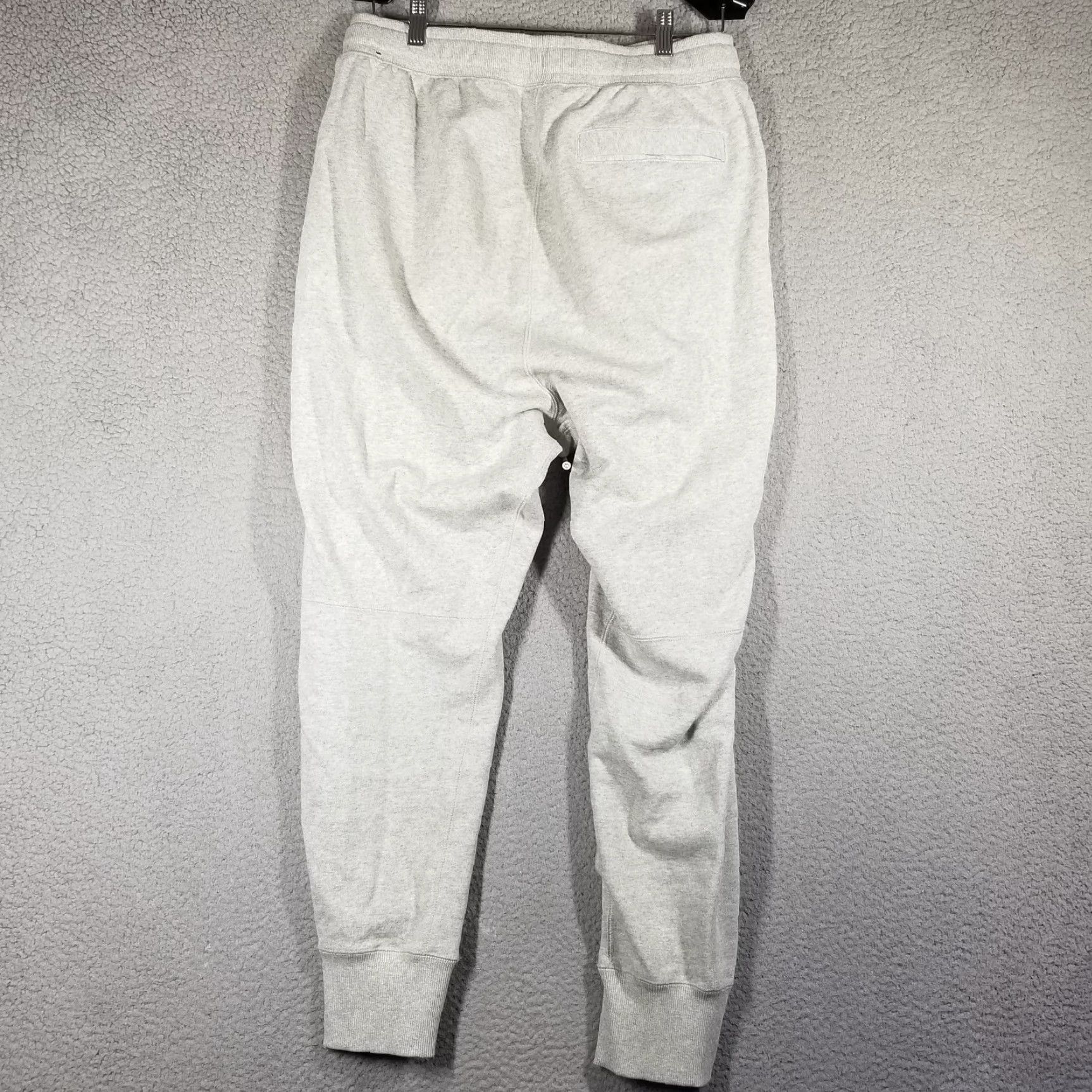 Nike VINTAGE Nike Sportwear Jogger Sweatpants Men's Size Medium Fleece Tapered Casual 90s Logo Size US 31 - 2 Thumbnail