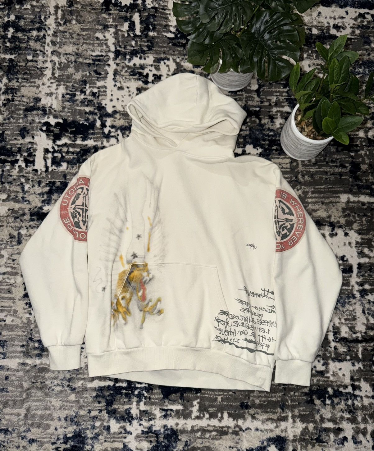 Travis Scott Travis Scott White Utopia Tour Hoodie Size US XL / EU 56 / 4 - 1 Thumbnail