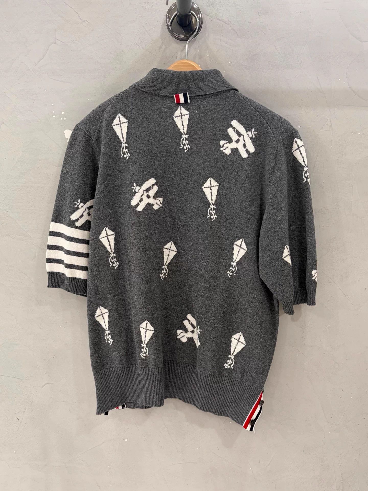 Thom Browne TB Gray Knit Polo Stored 3 Size L / US 10 / IT 46 - 3 Thumbnail