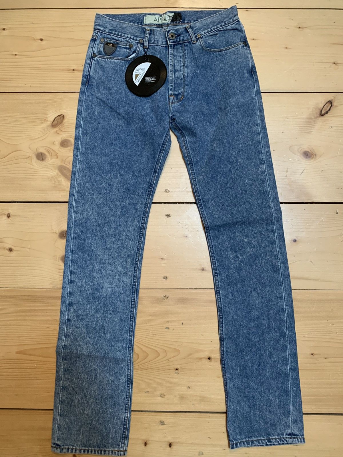 April 77 *RARE* Style CROSS jeans 31/34 Size US 31 - 1 Thumbnail