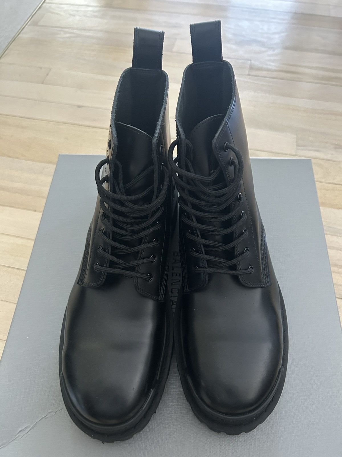 Balenciaga Balenciaga Striker Boots Size US 7 / EU 40 - 2 Thumbnail