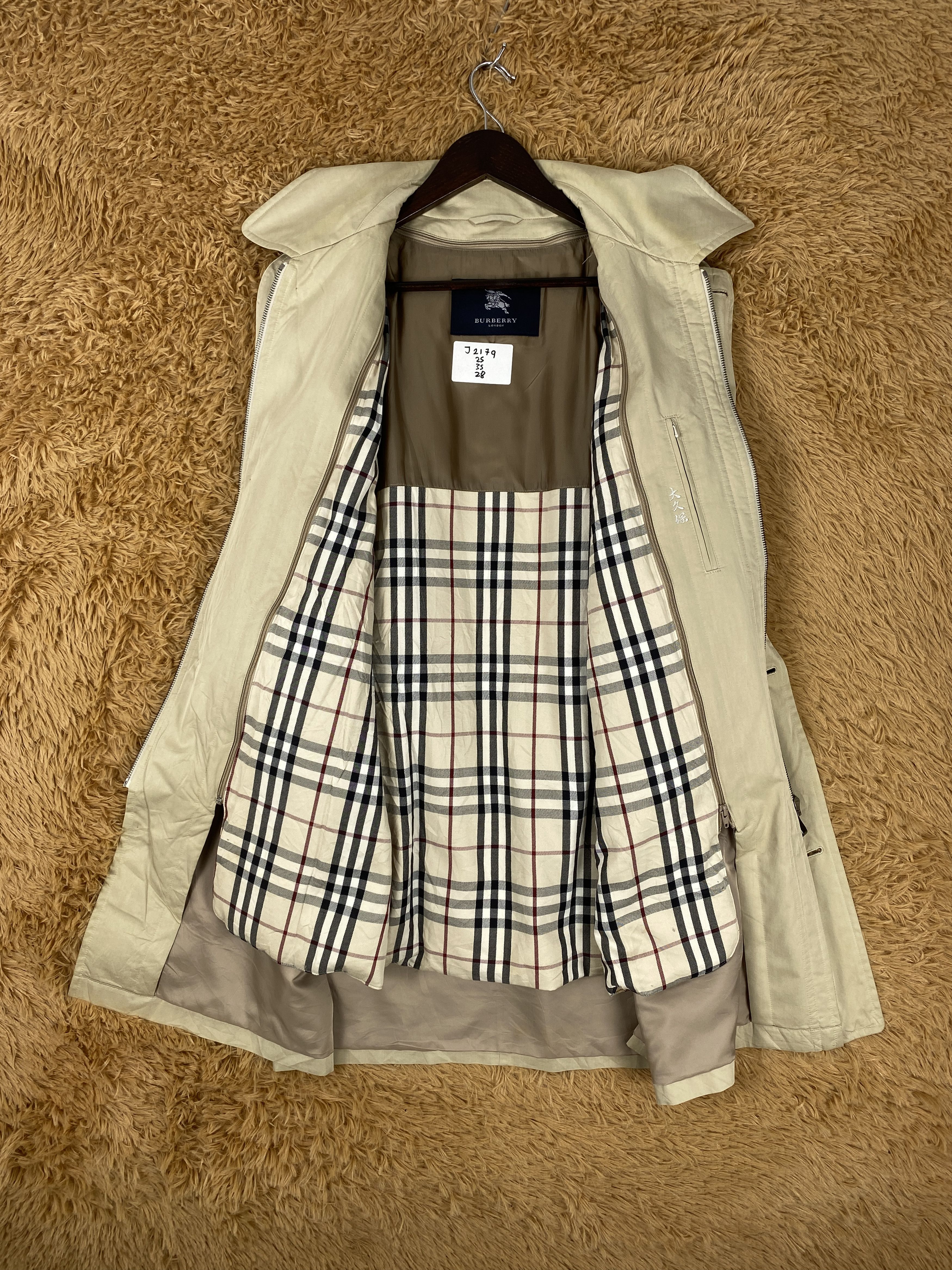 Burberry Vintage Burberry Long Jacket Parkas J2179 Size US M / EU 48-50 / 2 - 9 Thumbnail