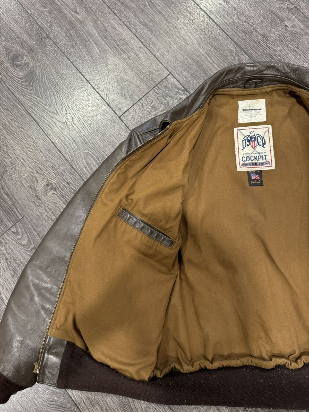 Cockpit USA Horsehide leather jacket Cockpit USA A-2 Flight Jacket 2007 Size US XL / EU 56 / 4 - 16 Thumbnail