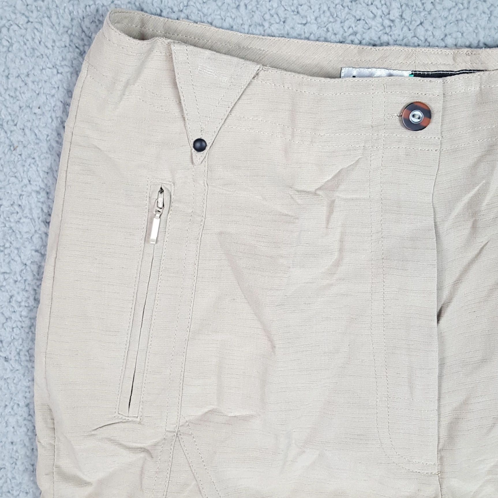 Vintage VINTAGE Jamie Sadock Golf Chino Shorts Women's Athletic Beige Light Weight High Waisted Size 8 Size 30" / US 8 / IT 44 - 2 Thumbnail