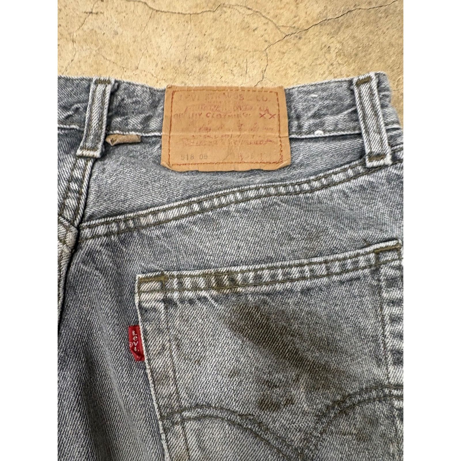 Levi's VTG Levi’s 518 Gray Dark Wash 90s Straight Jeans UK Made Size US 30 / EU 46 - 12 Thumbnail