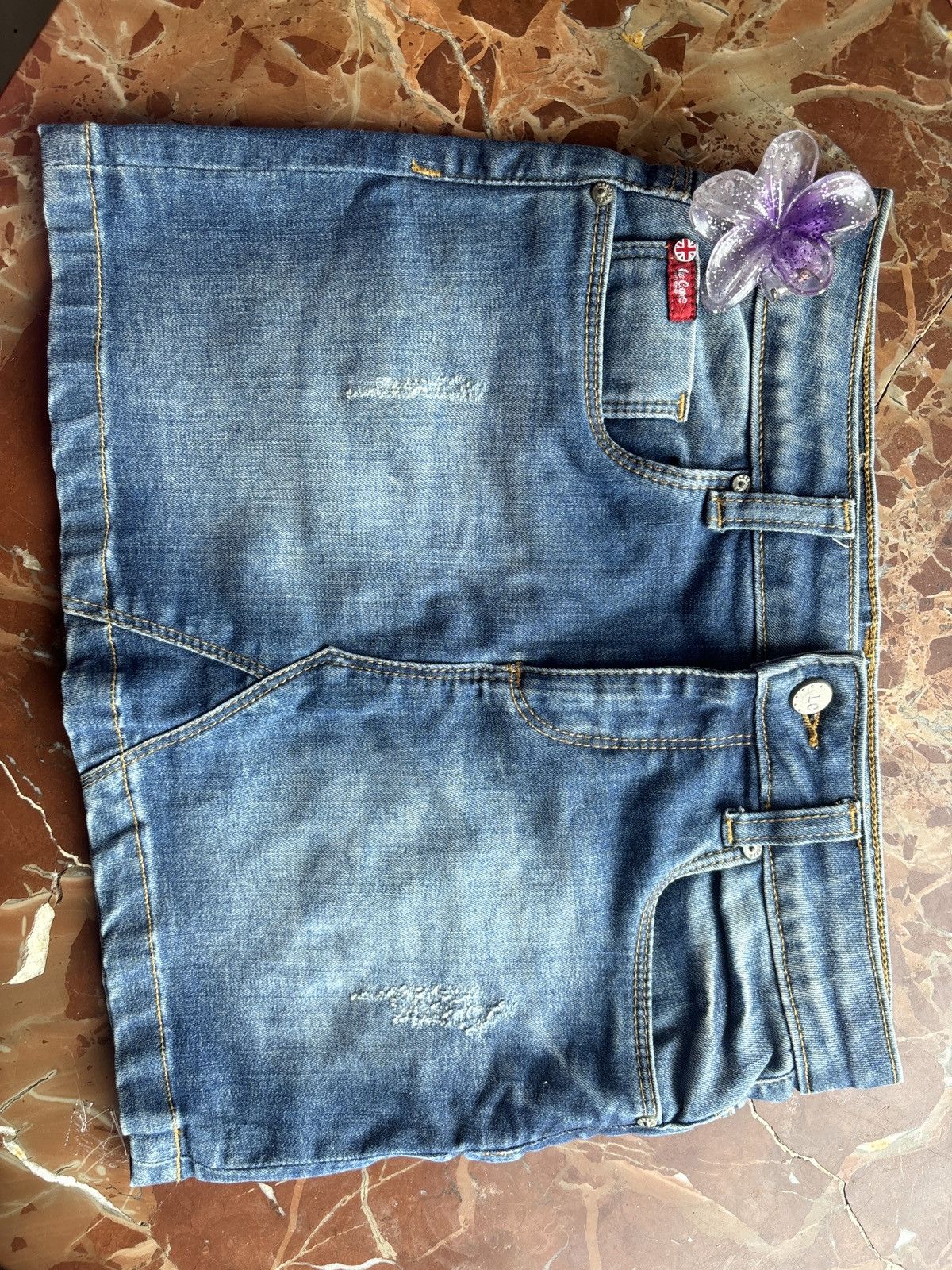 Other MINI SKORTS Size 29" - 1 Thumbnail