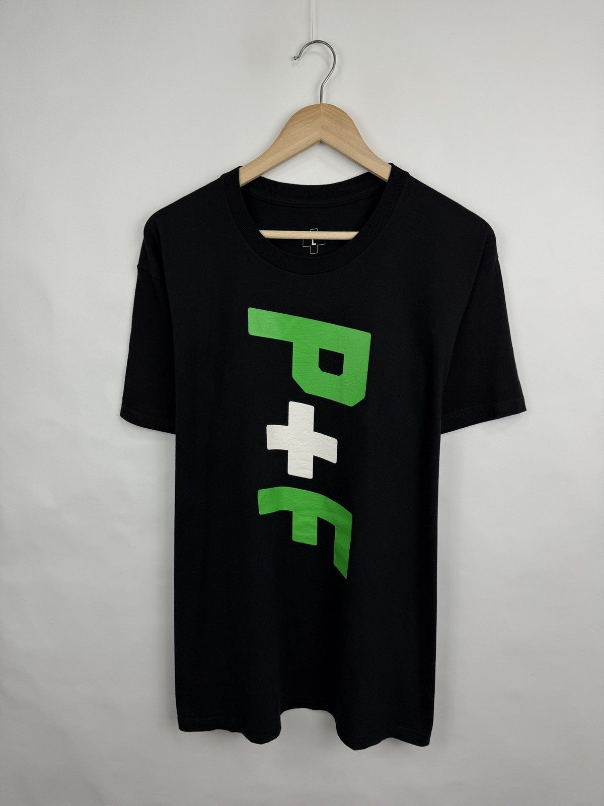 Places + Faces 🇺🇸 Y2K Places + Faces P+F T-Shirt Aesthetic Size US L / EU 52-54 / 3 - 2 Thumbnail