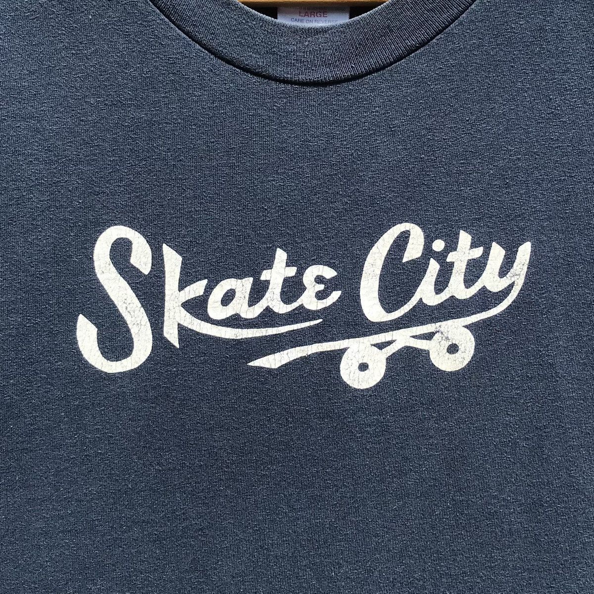💥Distressed💥Y2K Vintage Skate City Shirt Skateboard