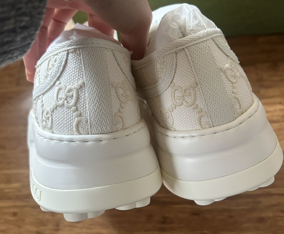 Gucci Gucci Tennis 1977 GG Embroidery Low Top Sneaker Off White Size US 10.5 / IT 40.5 - 8 Thumbnail