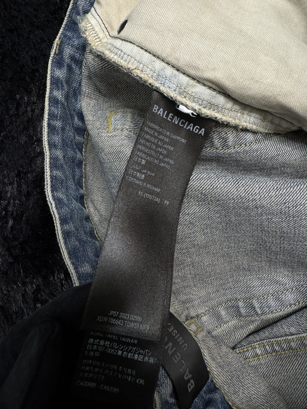Balenciaga Balenciaga Baggy Destroyed Denim Size US 28 / EU 44 - 8 Thumbnail