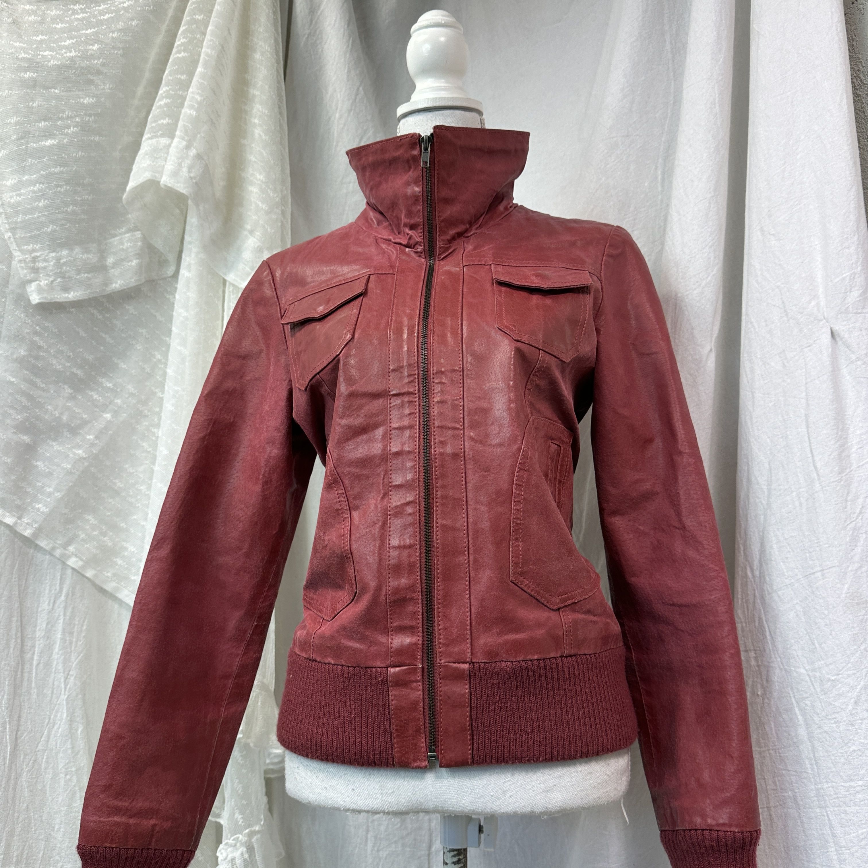 Vintage Vintage Biker Fitted Cherry Red Leather Grunge Jacket 00s Size XS / US 0-2 / IT 36-38 - 4 Thumbnail