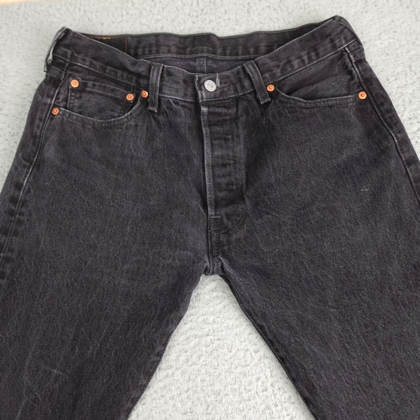 Levi's Levi's 501 Jeans Mens 34x34 Black Denim Button Fly Straight Leg Regular Inseam 32 Mens Jeans NYC Vintage N/A Size US 34 / EU 50 - 3 Thumbnail