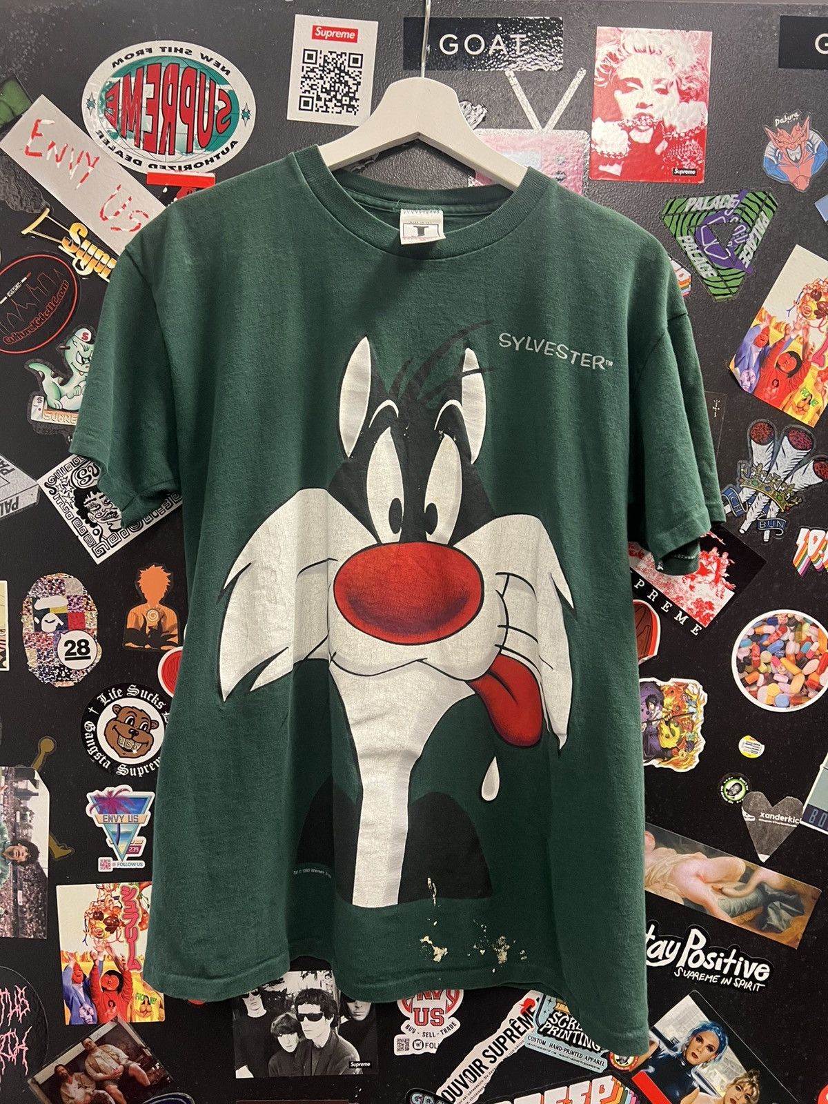 Vintage Vintage Looney Toons Sylvester Shirt Size US L / EU 52-54 / 3 - 1 Thumbnail