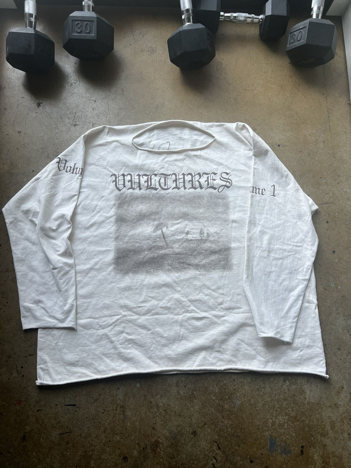 Yeezy Vultures Cream Tracklist Long Sleeve Size US M / EU 48-50 / 2 - 1 Thumbnail