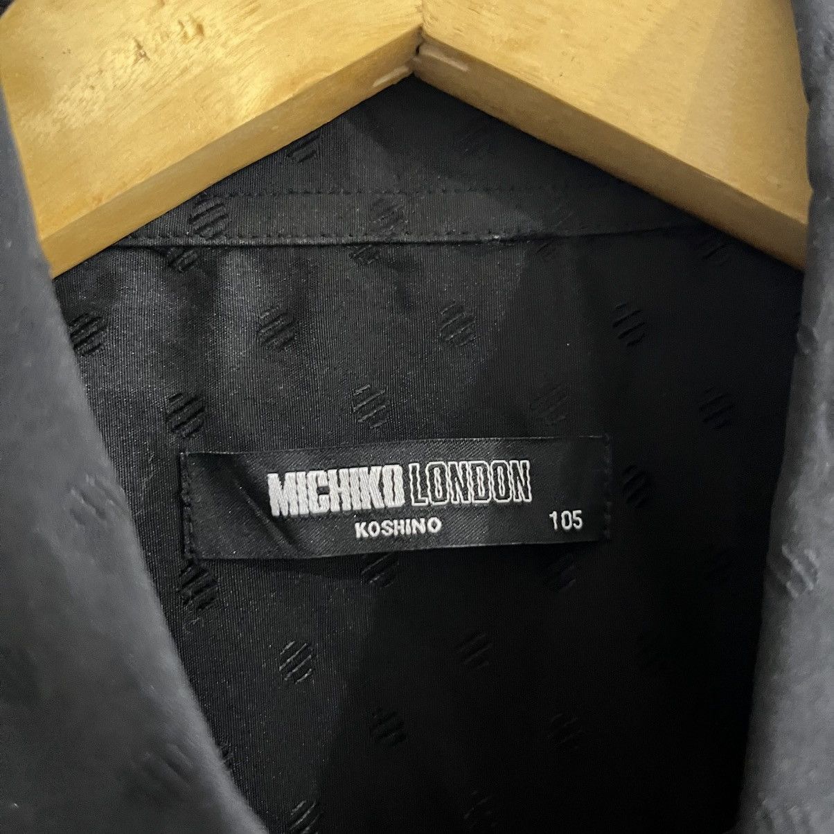 Michiko Koshino London Michiko Koshino London Black On Black Detail Button Up Size US L / EU 52-54 / 3 - 4 Thumbnail