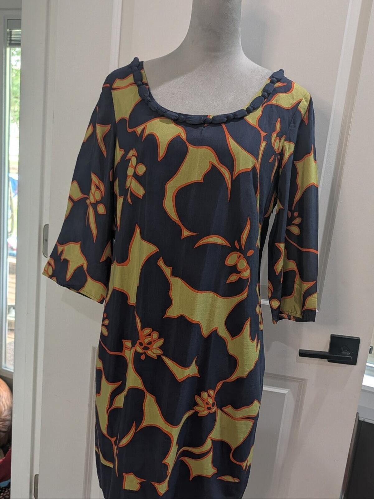 Other LOFT Navy Midi Dress with Yellow and Orange Floral Motif Size M / US 6-8 / IT 42-44 - 2 Thumbnail
