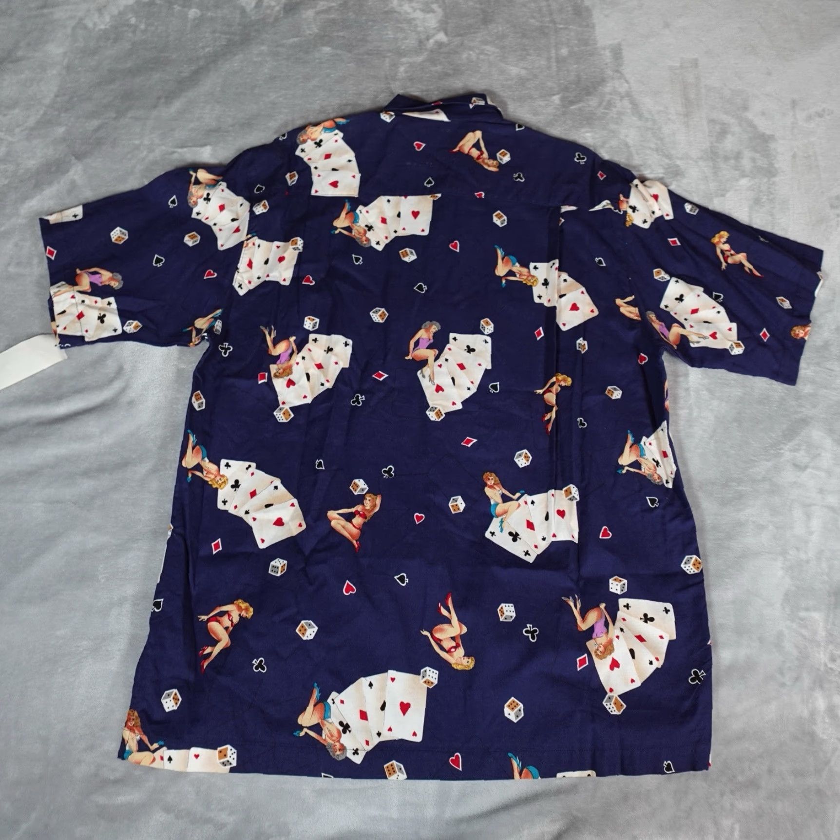 Vintage Vintage Weekender Traveler Hawaiian Camp Shirt Men’s L Blue Graphic Print Button-Up Size US L / EU 52-54 / 3 - 7 Thumbnail