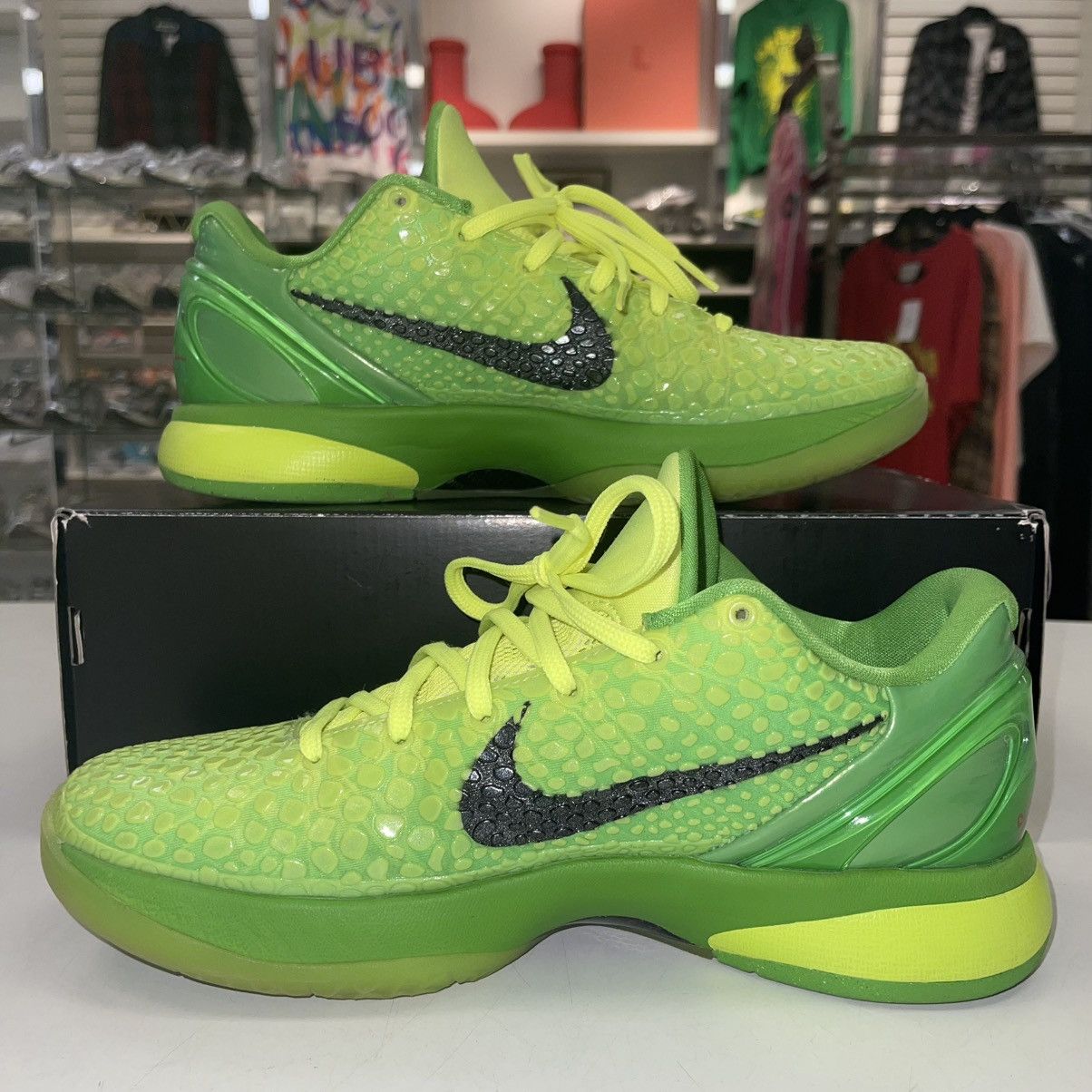 Nike Zoom Kobe 6 Protro 'Grinch' 2020 - LIGHTLY WORN Size US 8.5 / EU 41-42 - 2 Thumbnail